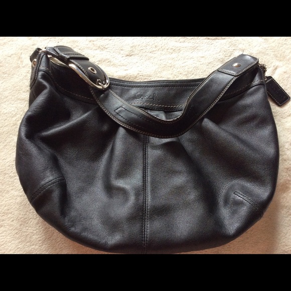 Coach - black leather hobo bag - Picture 2 of 5